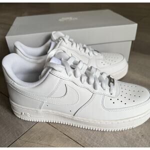 Nike Air Force 1 '07 Low Womens Size 9 White Athletic Lifestyle Shoes Sneakers